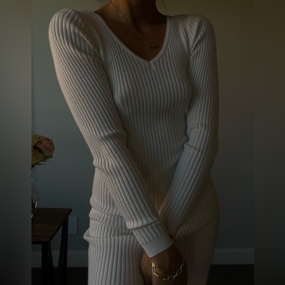 White long sleeve dress